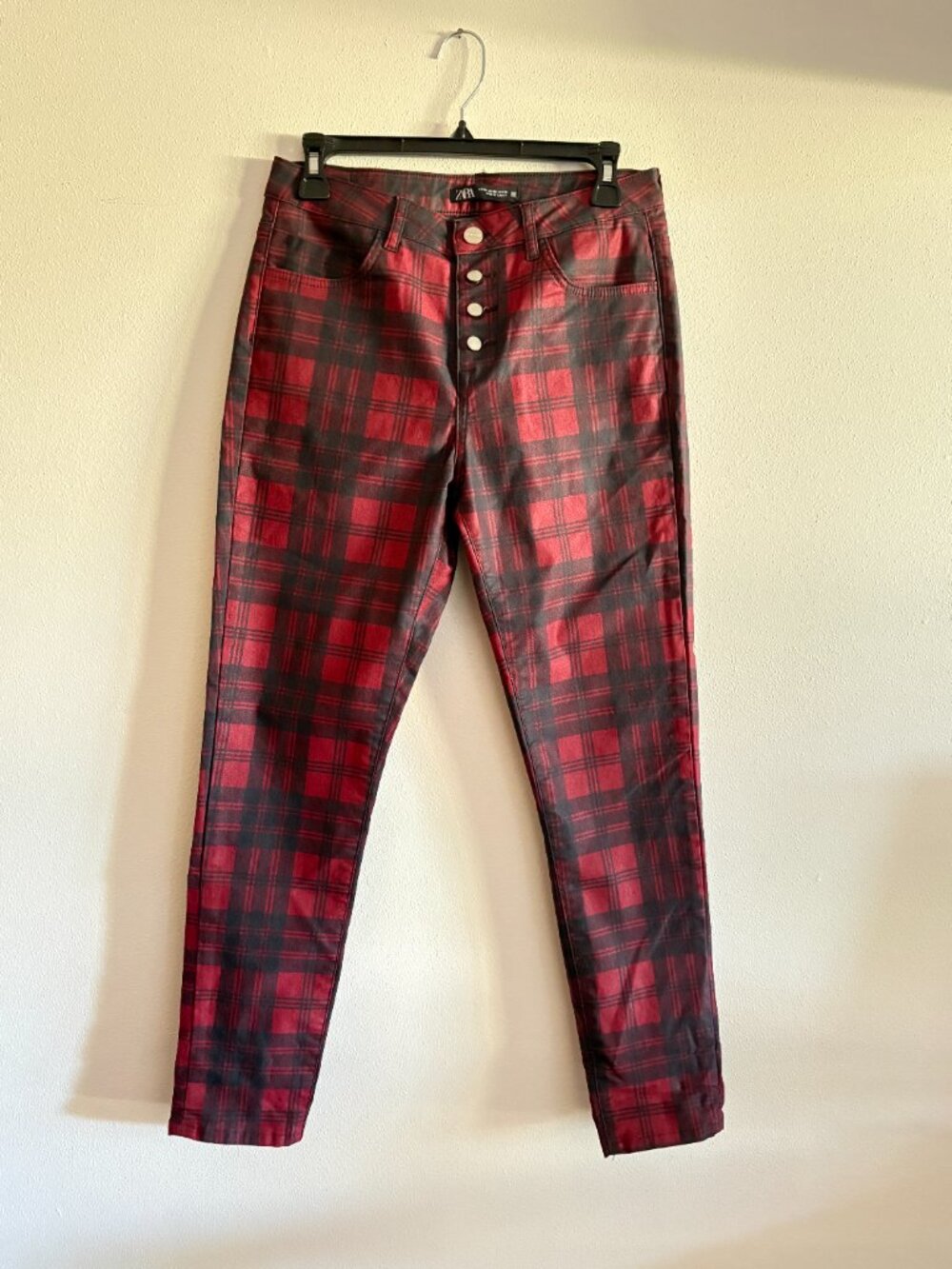 Zara Red & Black Plaid Coated High-Rise Skinny Pants – Size US 8